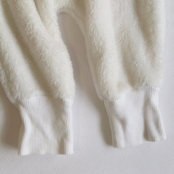 first impressions fluffy white fleece joggers pants 0-3 months baby unisex - Picture 2 of 5